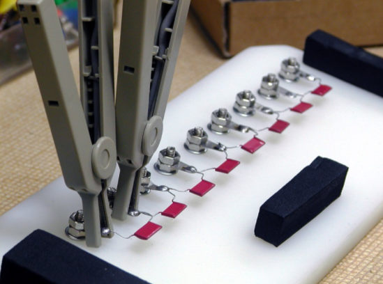 用于万用表和绝缘测试设备校准验证高达 4000V 的高值精密电阻器